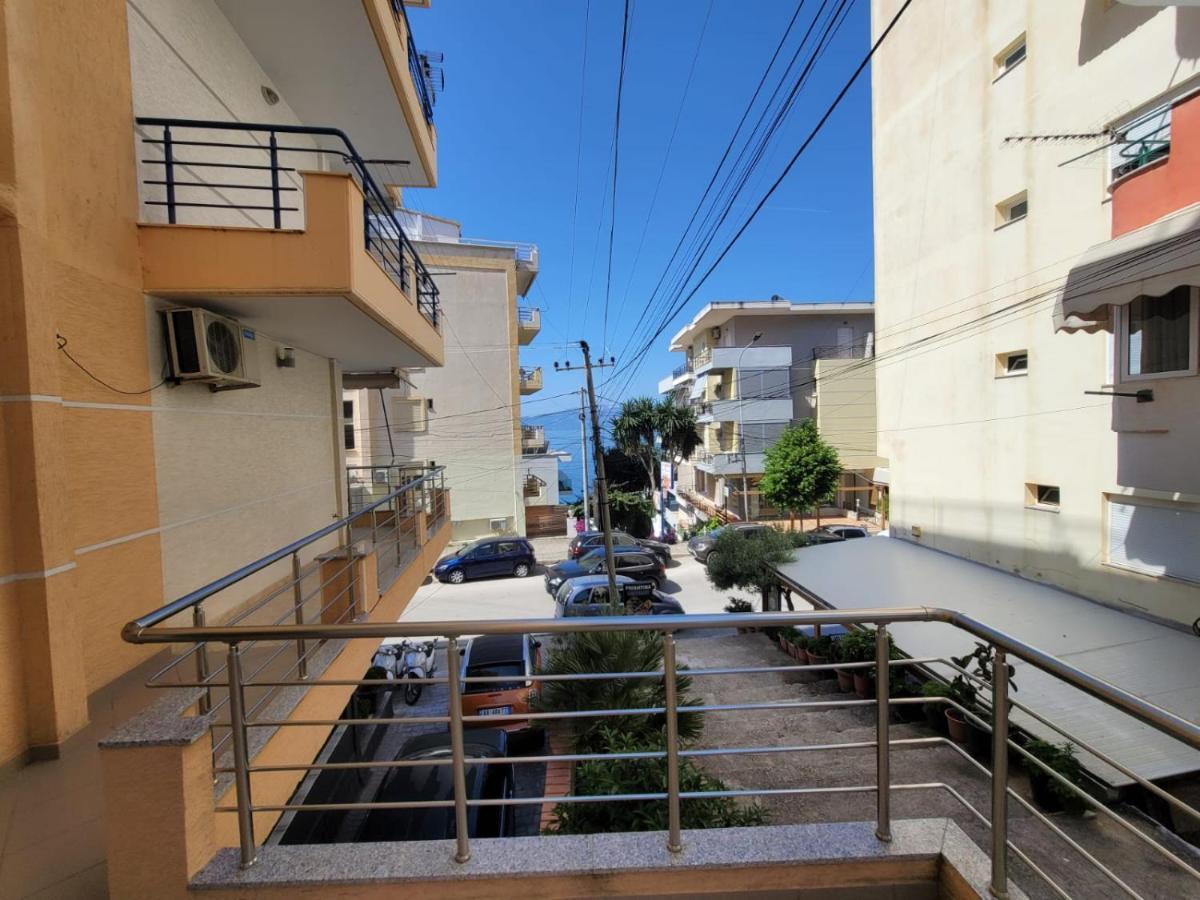 Amber Apartments Sarandë Exteriör bild