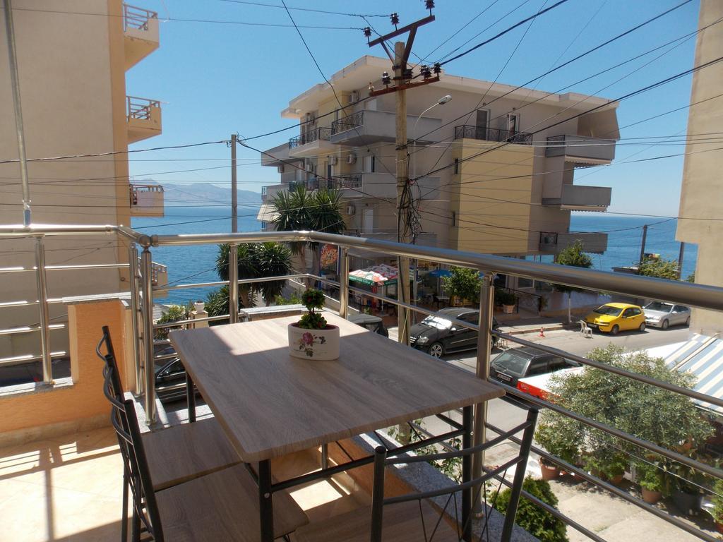 Amber Apartments Sarandë Exteriör bild